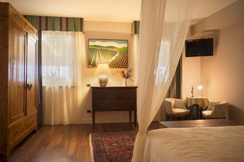 L'Antigo Granaro Guest House Agugliano Ngoại thất bức ảnh